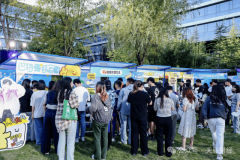 百度数字人“慧博星”实正在到良多人分不清是